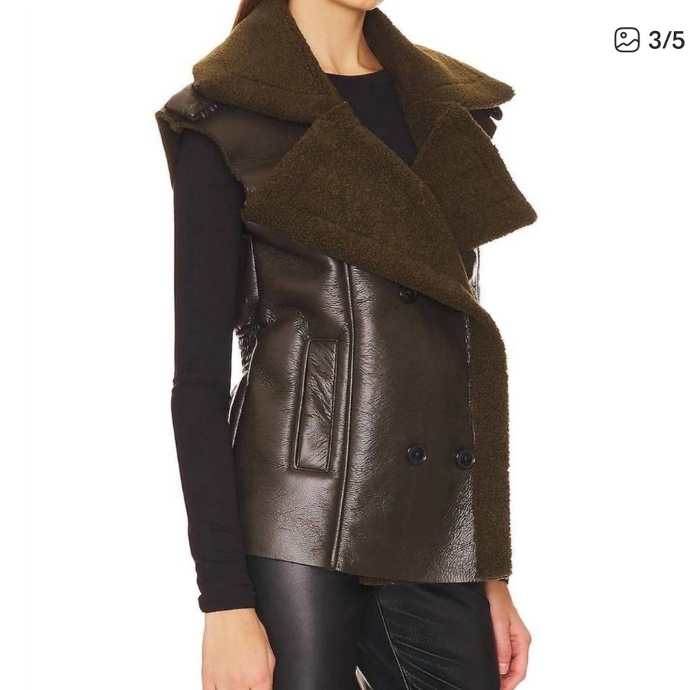 Steve Madden Sherpa and faux leather vest - Picture 3 of 3